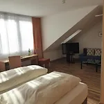 Weinhaus Hoff فندق باد هونيف ام راين