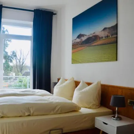 Weinhaus Hoff Hotel 3*