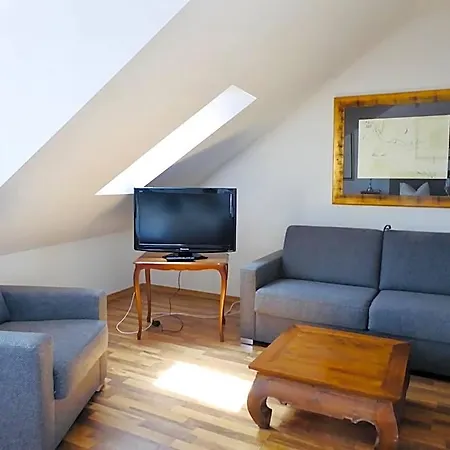 Hotel Weinhaus Hoff 3*