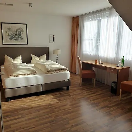 Weinhaus Hoff 3*