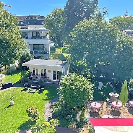 Weinhaus Hoff Hotel 3*